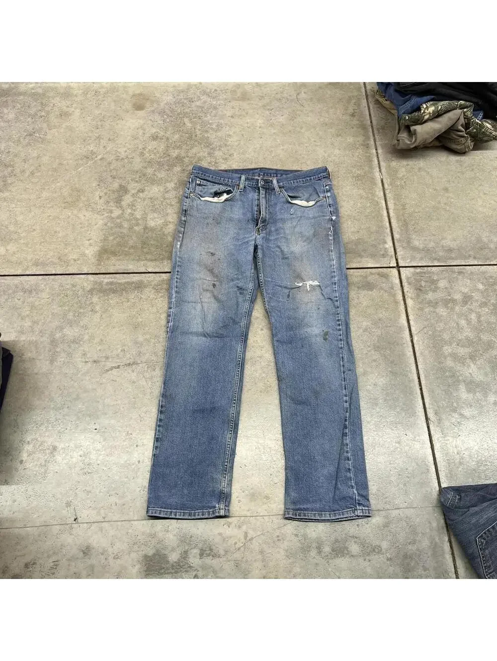 vintage levis 514 straight leg faded blue jeans size 34 x 32